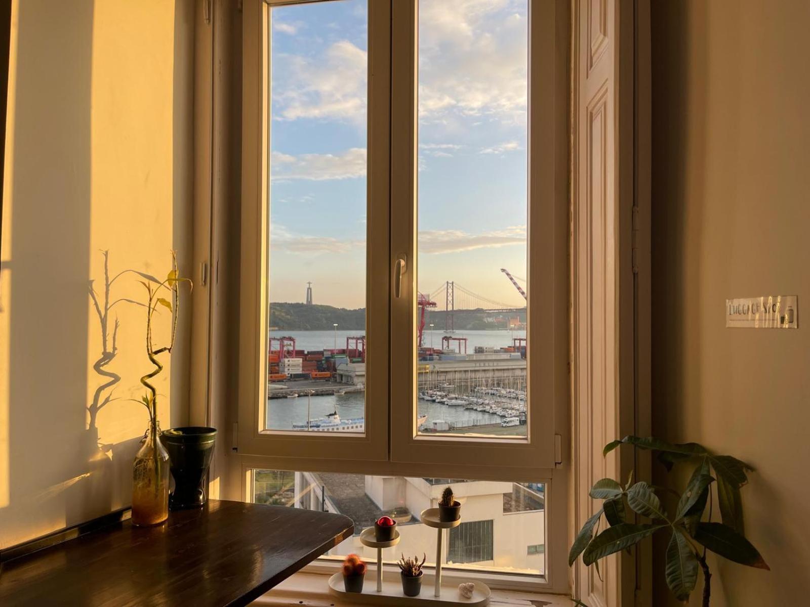 Embassy Arriaga Private Elegance Rooms In Stylish Shared Apartment Lisboa Eksteriør bilde