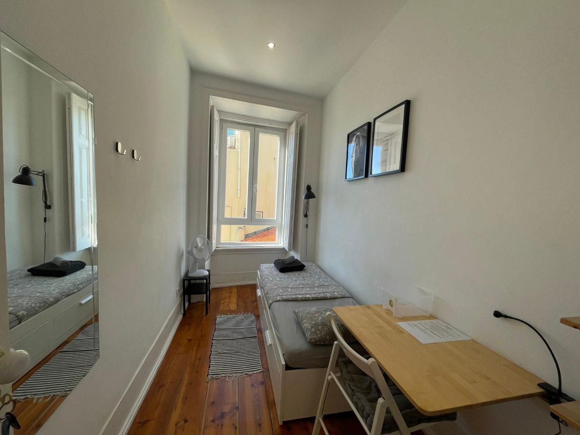 Embassy Arriaga Private Elegance Rooms In Stylish Shared Apartment Lisboa Eksteriør bilde