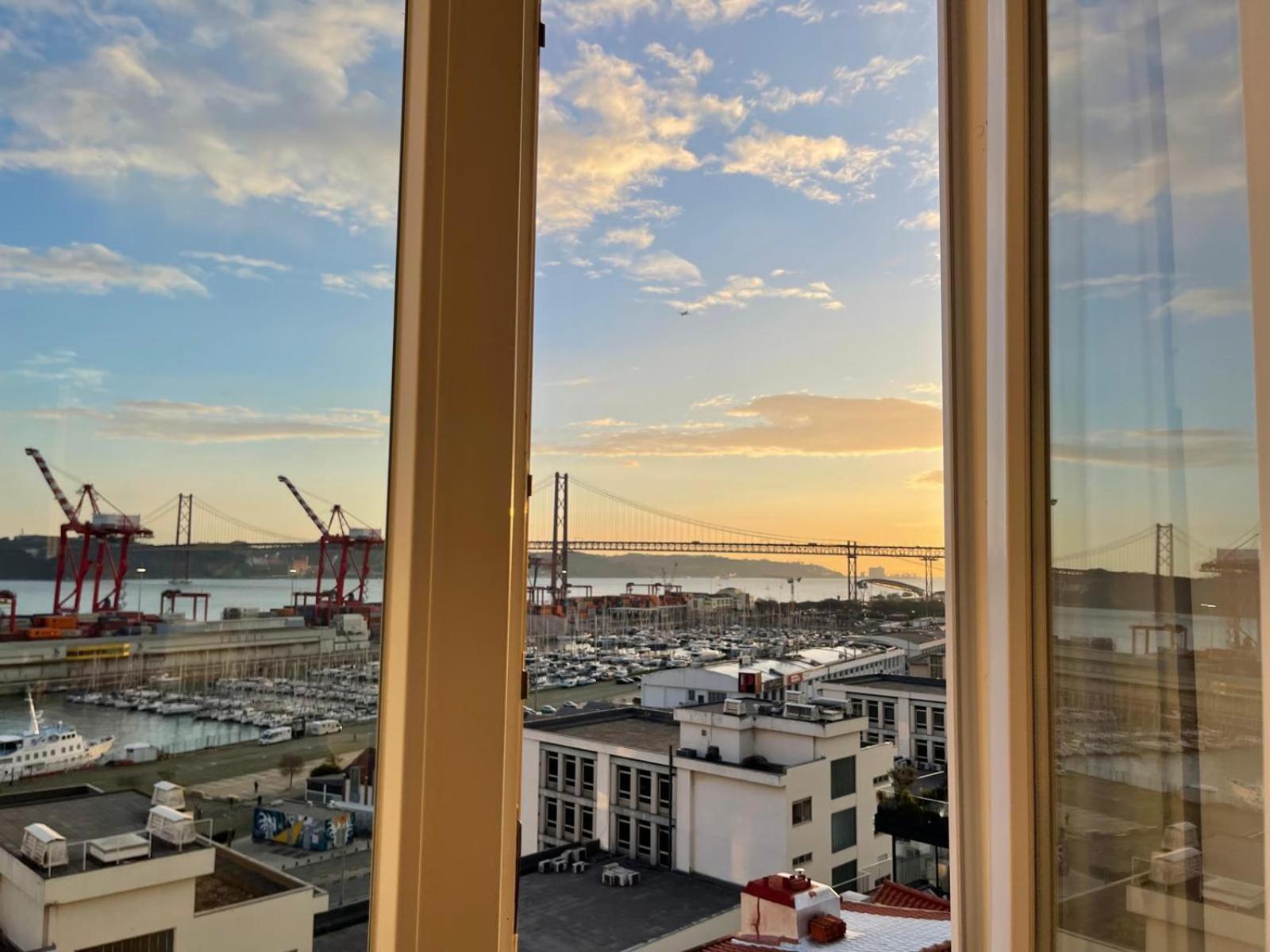 Embassy Arriaga Private Elegance Rooms In Stylish Shared Apartment Lisboa Eksteriør bilde