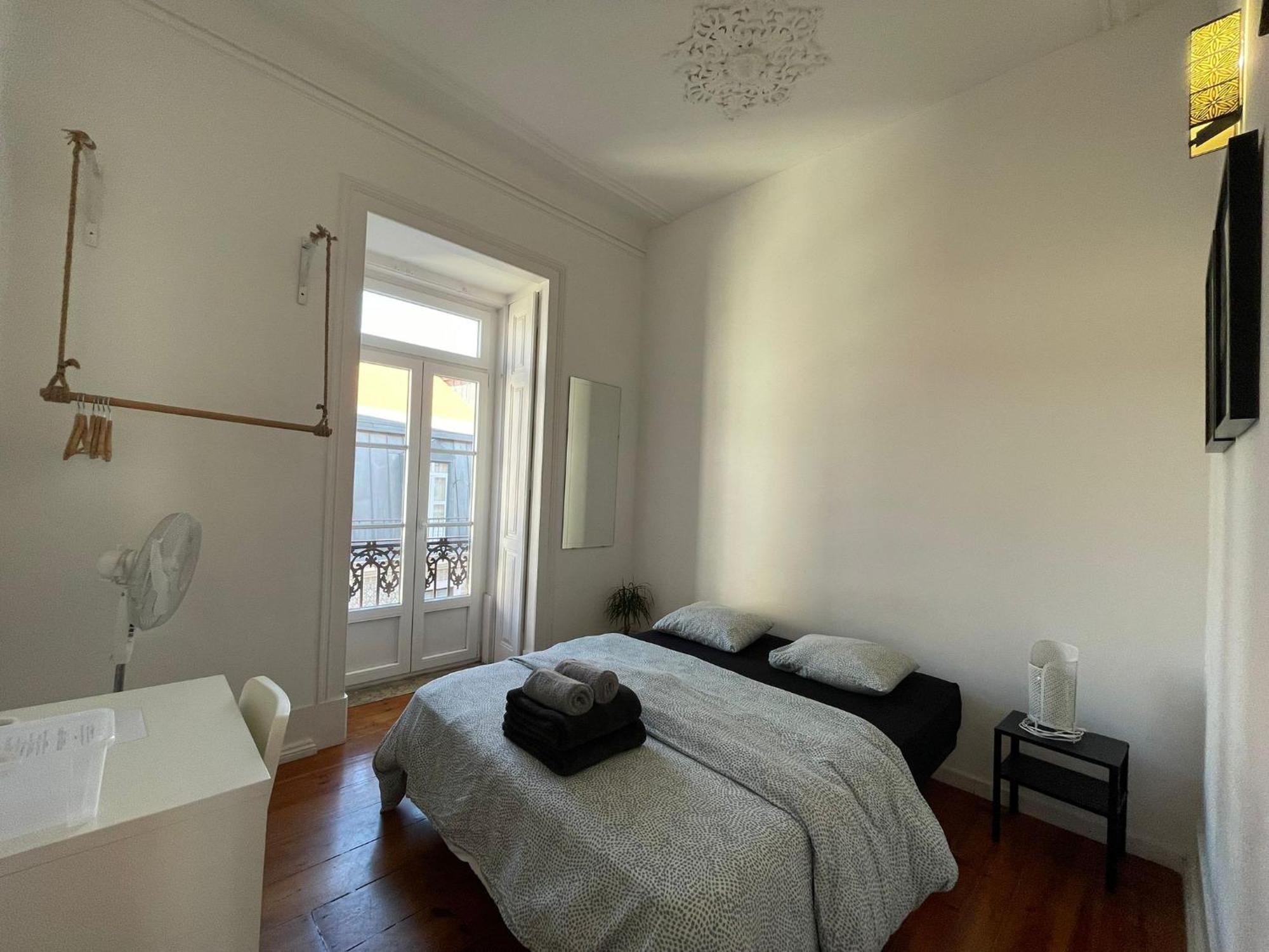 Embassy Arriaga Private Elegance Rooms In Stylish Shared Apartment Lisboa Eksteriør bilde